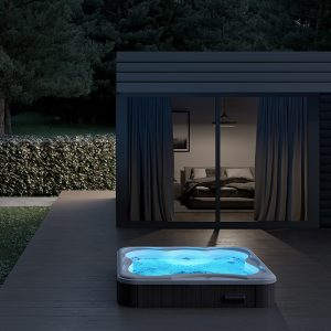 Lodge M